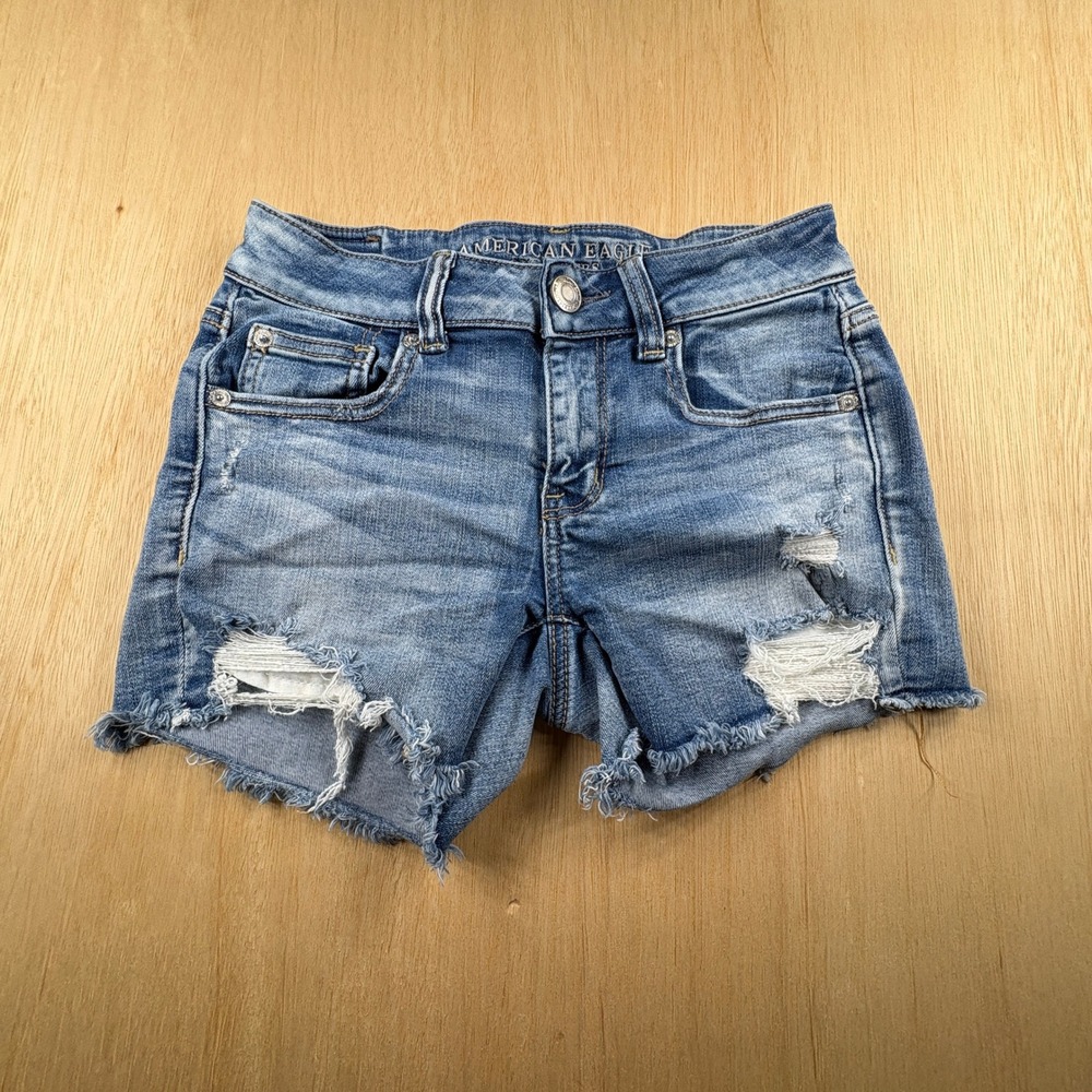 American Eagle Next Level Stretch Distressed Denim Shorts Blue Size 2 Raw Hem